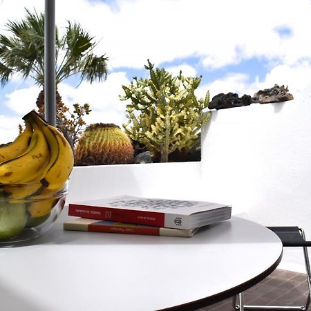 Vulcano Apartment Lanzarote Costa Teguise Bagian luar foto